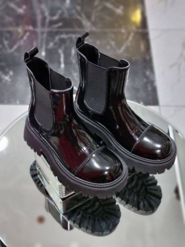 Купить женскую обувь Balenciaga в Москве - цены в интернет-магазинебрендовых вещей