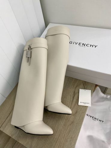 Сапоги Givenchy LUX-98098